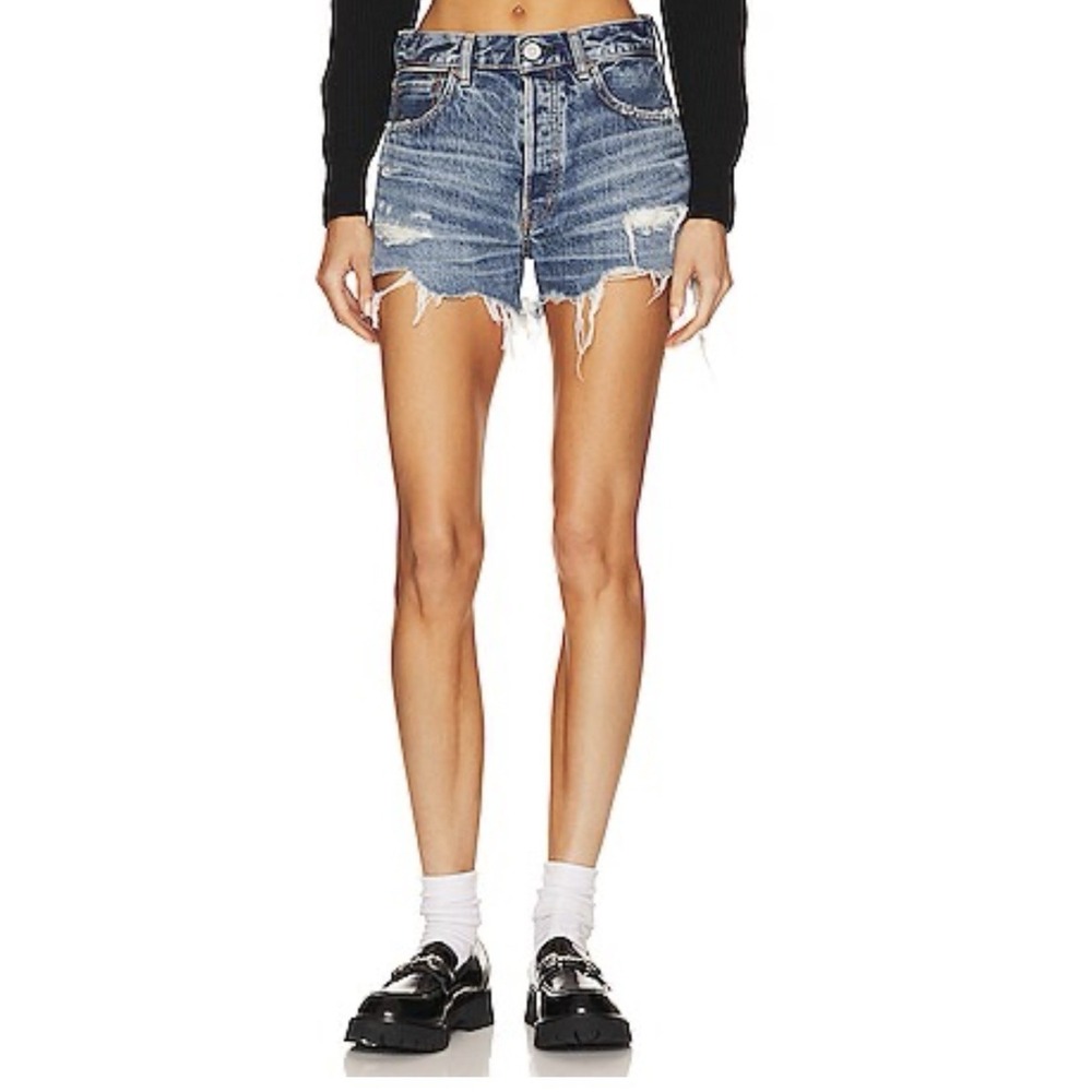 Moussy Vintage Walworth Short in Blue Sz 31 Distressed Frayed Hem Denim Shorts
